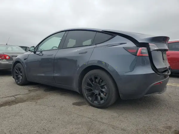 5YJYGDEE4MF080260 2021 TESLA MODEL Y - Image 2