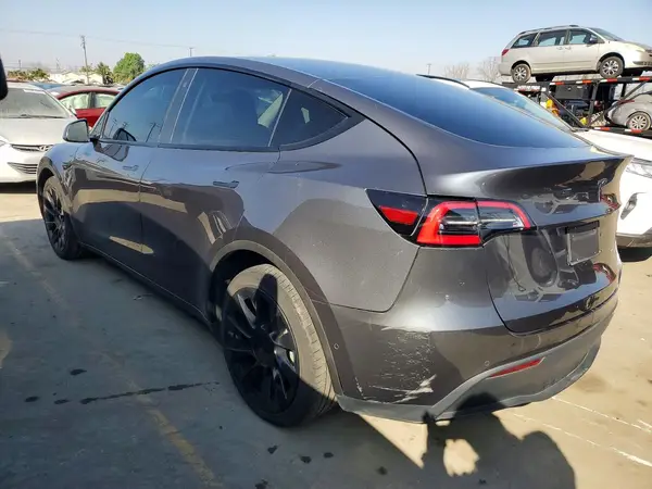 5YJYGDEE4MF080629 2021 TESLA MODEL Y - Image 2
