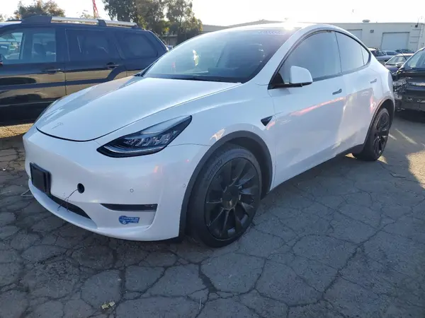 5YJYGDEE4MF097155 2021 TESLA MODEL Y - Image 1