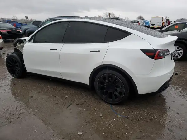 5YJYGDEE4MF097365 2021 TESLA MODEL Y - Image 2
