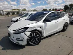 5YJYGDEE4MF099097 2021 TESLA MODEL Y