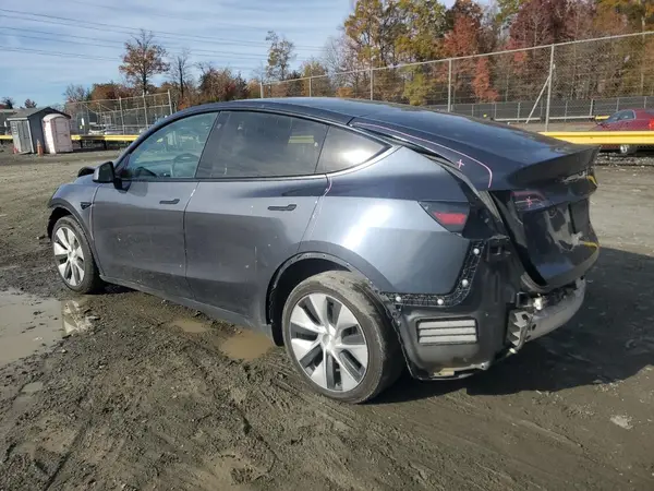 5YJYGDEE4MF099990 2021 TESLA MODEL Y - Image 2