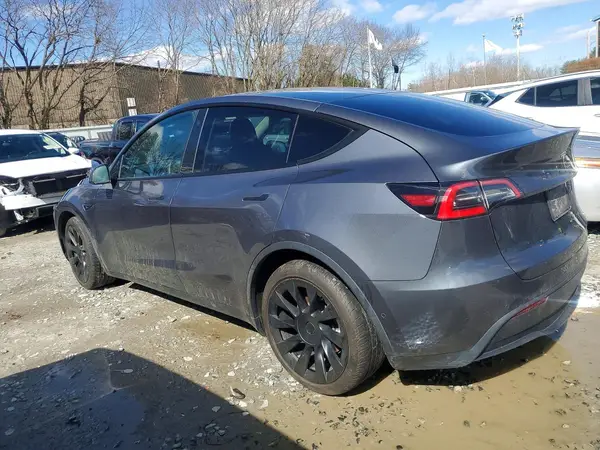 5YJYGDEE4MF119963 2021 TESLA MODEL Y - Image 2