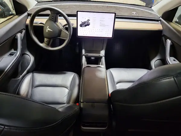 5YJYGDEE4MF122068 2021 TESLA MODEL Y - Image 8