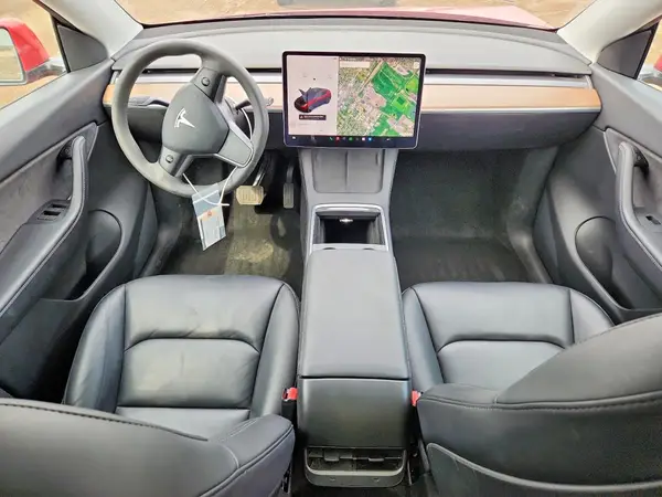 5YJYGDEE4MF123981 2021 TESLA MODEL Y - Image 8