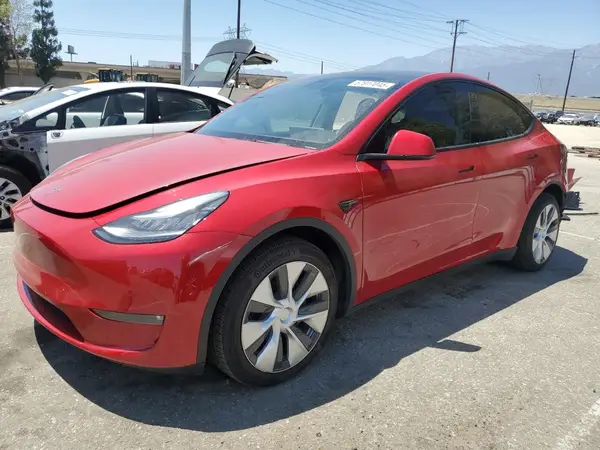 5YJYGDEE4MF124824 2021 TESLA MODEL Y - Image 1