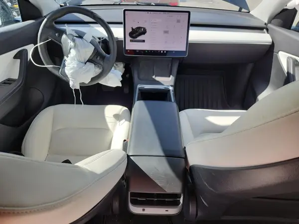 5YJYGDEE4MF130140 2021 TESLA MODEL Y - Image 8