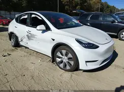 5YJYGDEE4MF138156 2021 TESLA MODEL Y