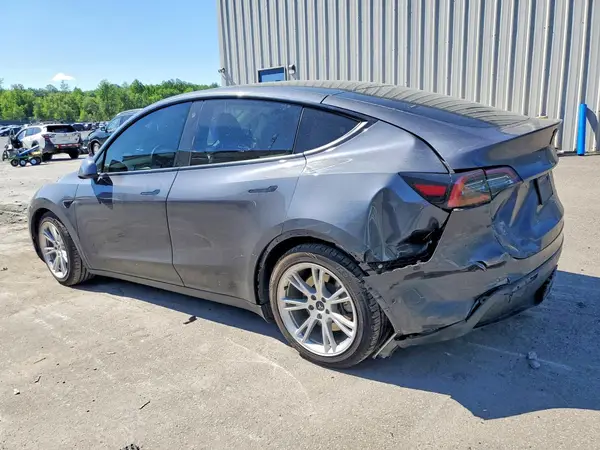 5YJYGDEE4MF144457 2021 TESLA MODEL Y - Image 2