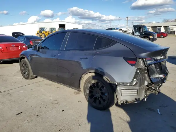 5YJYGDEE4MF148573 2021 TESLA MODEL Y - Image 2