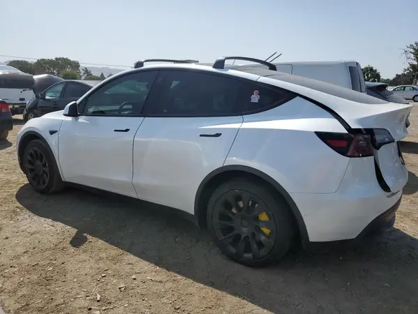 5YJYGDEE4MF152686 2021 TESLA MODEL Y - Image 2