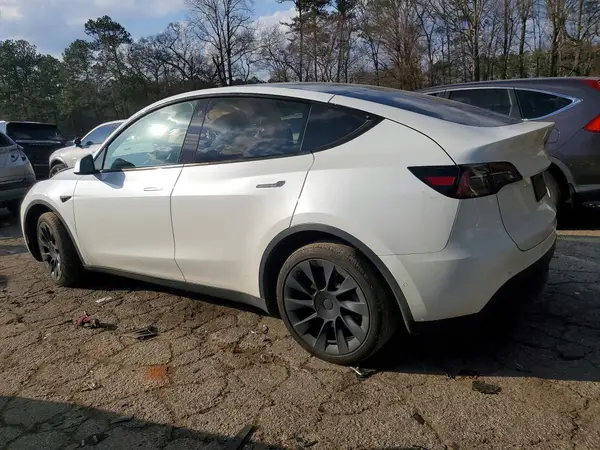 5YJYGDEE4MF152932 2021 TESLA MODEL Y - Image 2