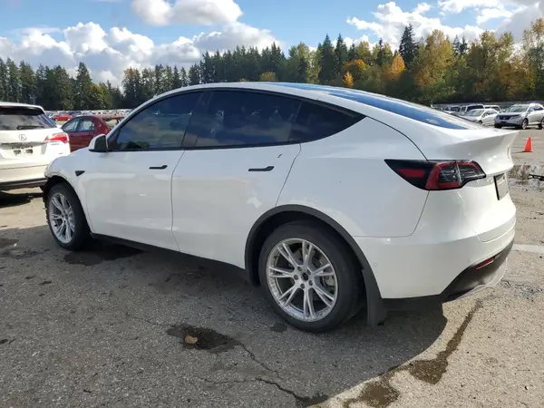 5YJYGDEE4MF160318 2021 TESLA MODEL Y - Image 2