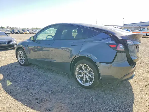 5YJYGDEE4MF160898 2021 TESLA MODEL Y - Image 2