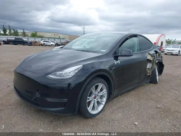 5YJYGDEE4MF182027 2021 TESLA MODEL Y - Image 2