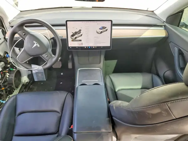 5YJYGDEE4MF182206 2021 TESLA MODEL Y - Image 8