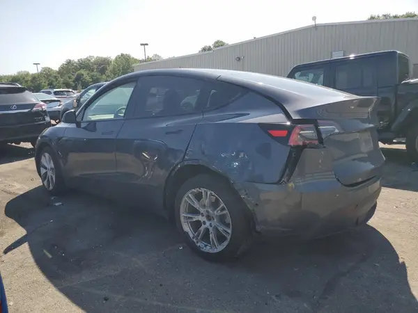 5YJYGDEE4MF187972 2021 TESLA MODEL Y - Image 2