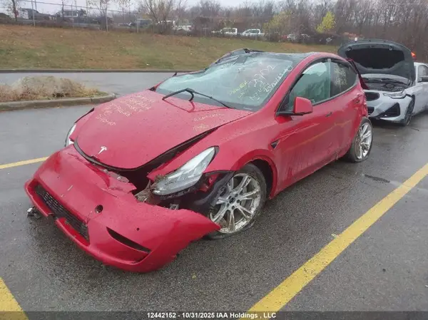 5YJYGDEE4MF192623 2021 TESLA MODEL Y - Image 2