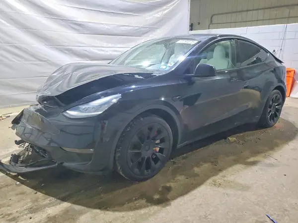 5YJYGDEE4MF195599 2021 TESLA MODEL Y - Image 1