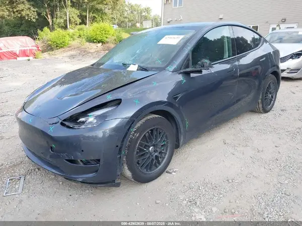 5YJYGDEE4MF199751 2021 TESLA MODEL Y - Image 2