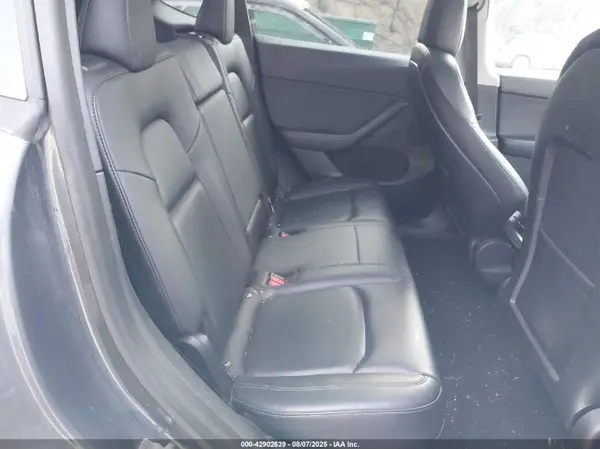 5YJYGDEE4MF199751 2021 TESLA MODEL Y - Image 8