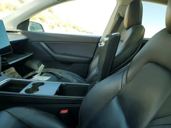 5YJYGDEE4MF207119 2021 TESLA MODEL Y - Image 8