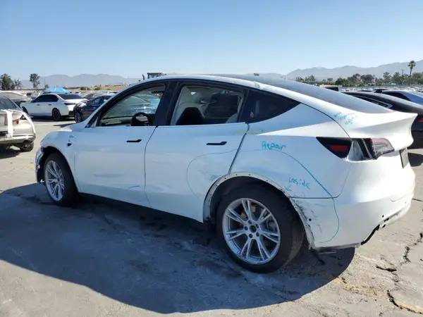 5YJYGDEE4MF210067 2021 TESLA MODEL Y - Image 2