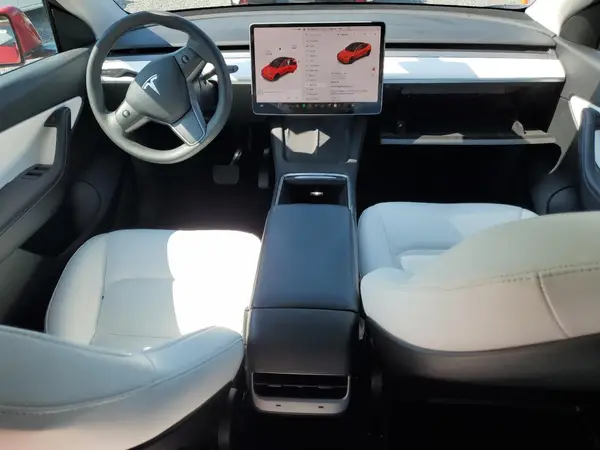 5YJYGDEE4MF210182 2021 TESLA MODEL Y - Image 8