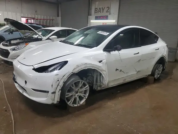 5YJYGDEE4MF231016 2021 TESLA MODEL Y - Image 1