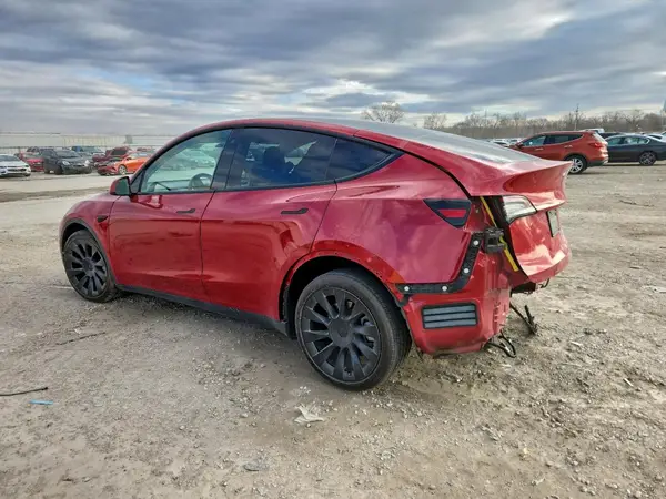 5YJYGDEE4MF232649 2021 TESLA MODEL Y - Image 2