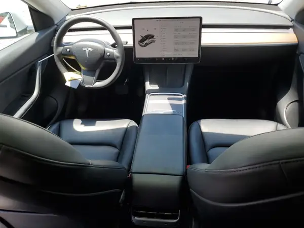 5YJYGDEE4MF233901 2021 TESLA MODEL Y - Image 8