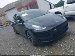 5YJYGDEE4MF248088 2021 TESLA MODEL Y