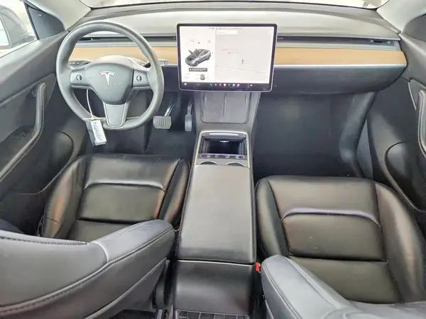 5YJYGDEE4MF270415 2021 TESLA MODEL Y - Image 8