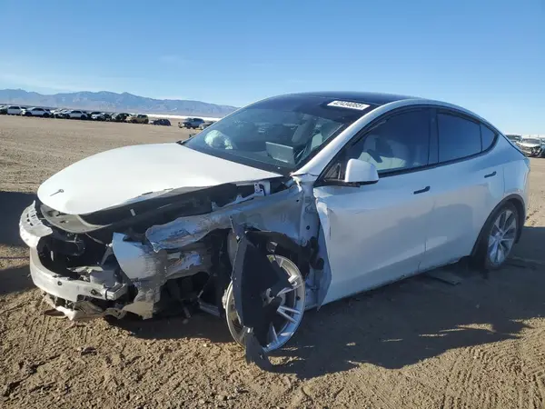 5YJYGDEE4MF276117 2021 TESLA MODEL Y - Image 1