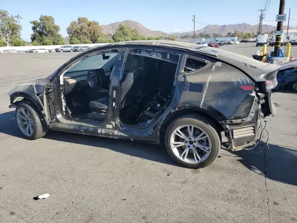 5YJYGDEE4MF276327 2021 TESLA MODEL Y - Image 2