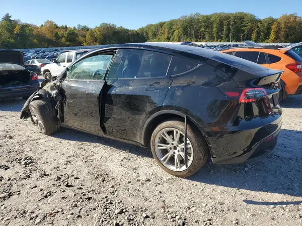 5YJYGDEE4MF293659 2021 TESLA MODEL Y - Image 2