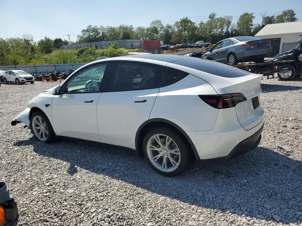 5YJYGDEE4MF294570 2021 TESLA MODEL Y - Image 2