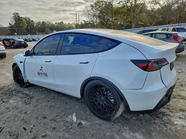 5YJYGDEE4MF294598 2021 TESLA MODEL Y - Image 2