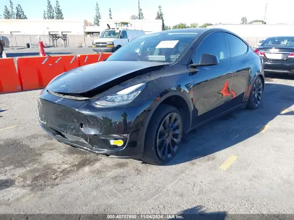 5YJYGDEE4MF296982 2021 TESLA MODEL Y - Image 2