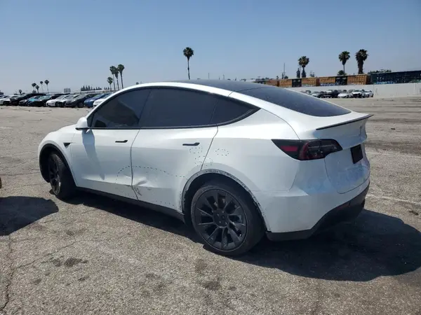 5YJYGDEE4MF301453 2021 TESLA MODEL Y - Image 2