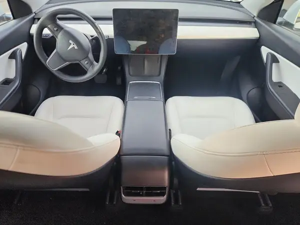 5YJYGDEE4MF301517 2021 TESLA MODEL Y - Image 8