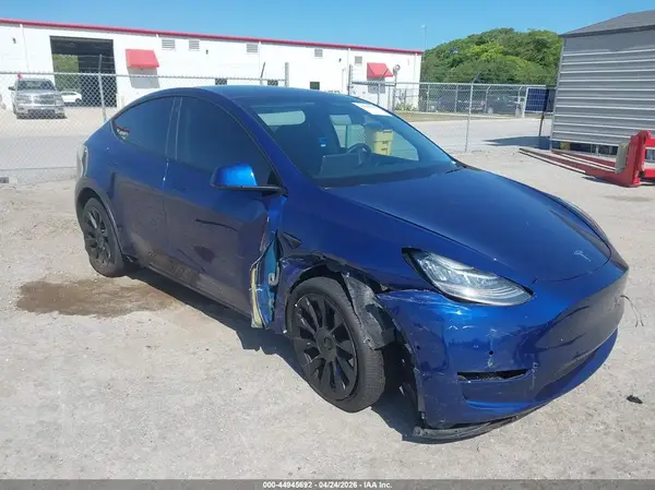 5YJYGDEE4MF301906 2021 TESLA MODEL Y - Image 1