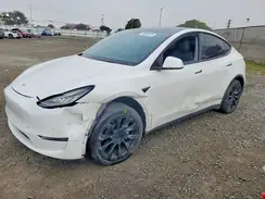 5YJYGDEE5LF004433 2020 TESLA MODEL Y