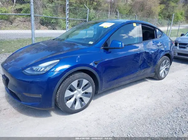 5YJYGDEE5LF006800 2020 TESLA MODEL Y - Image 2
