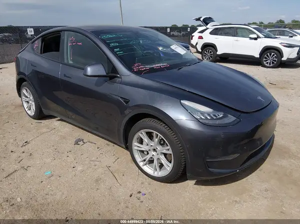 5YJYGDEE5LF010362 2020 TESLA MODEL Y - Image 1