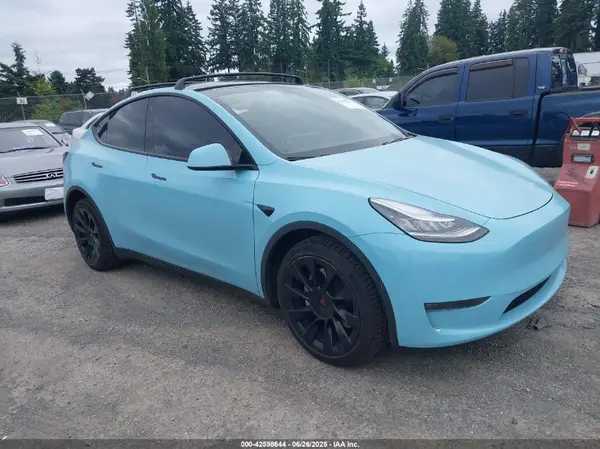 5YJYGDEE5LF011091 2020 TESLA MODEL Y - Image 1