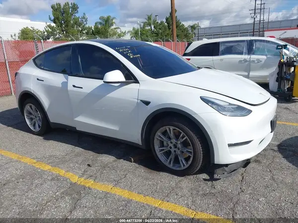5YJYGDEE5LF019613 2020 TESLA MODEL Y - Image 1