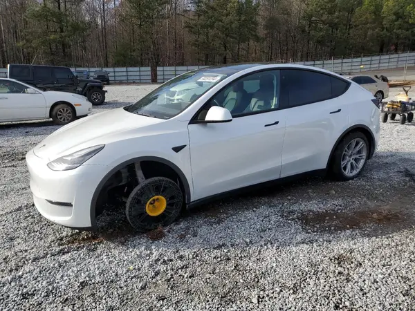 5YJYGDEE5LF028246 2020 TESLA MODEL Y - Image 1