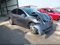 5YJYGDEE5LF030076 2020 TESLA MODEL Y