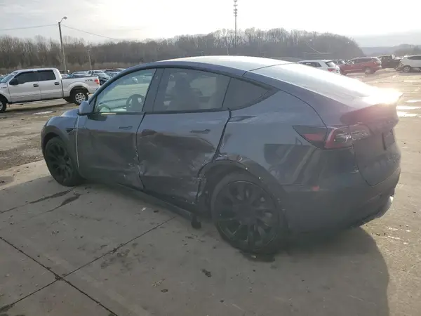 5YJYGDEE5LF030854 2020 TESLA MODEL Y - Image 2